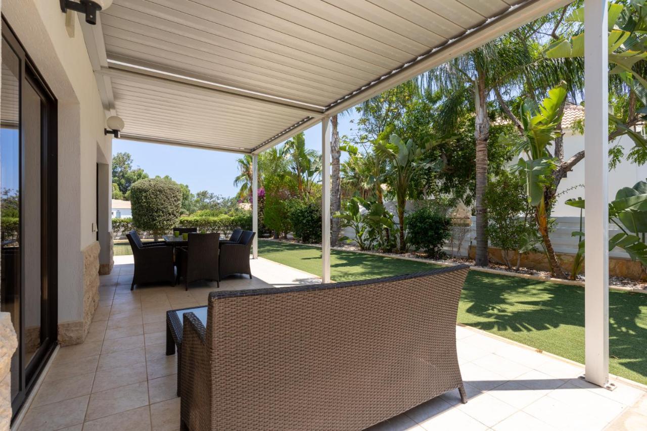 Lime 3-Bedroom Villa In بروتاراس المظهر الخارجي الصورة
