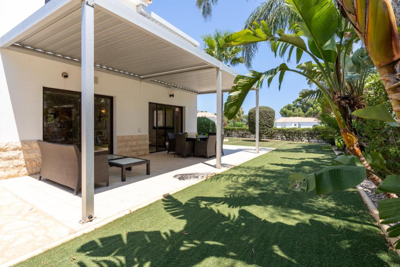 Lime 3-Bedroom Villa In بروتاراس المظهر الخارجي الصورة